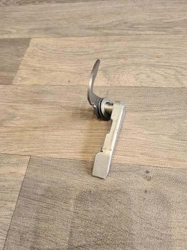 Leva chiusura cofano suzuki - chiusura,