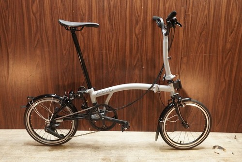 Brompton line in - brompton, 16