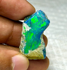 Flashy! Opale nero etiope