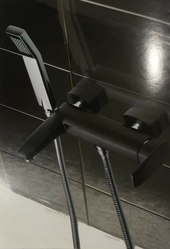 Rubinetto bagno esterno - , vasca