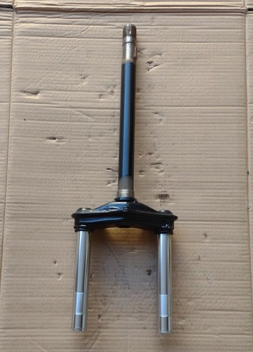 121570560 forcella anteriore - forcella,