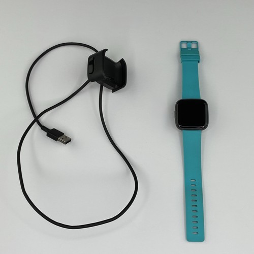 Smart watch fitbit versa - versa, 2