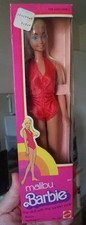 Costume da bagno vintage 1975 MALIBU BARBIE in rosso con viso superstar e sopracciglia scure! TNT