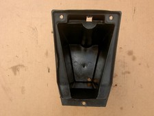 Vano portaoggetti pedana per