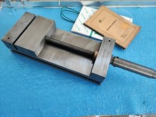 SCUMED morsa 300x210mm per fresatrice e rettifica, completa di chiave