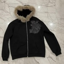 Felpa nera con cappuccio e zip