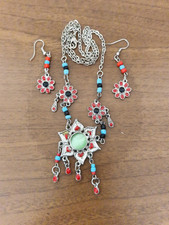 Set Di Orecchini E Collana