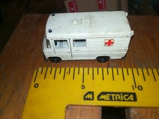 AUTO AMBULANZA  MARCA SIKU MADE IN GERMANY  GIOCATTOLO IN LATTA RETTUNGSWAGEN