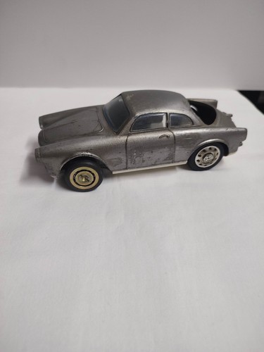 Togi 25 alfa romeo - 1/24,