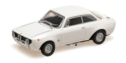 Minichamps alfa romeo - minichamps, 1300