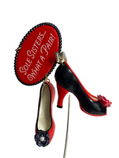 Hallmark 2010 Sole Sisters