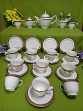 Servizio da thè in porcellana per 12 Bavaria Schumann Arzberg. Bordi in oro.  