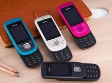 Telefono cellulare Nokia 2220S