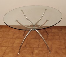 TAVOLO TONDO IN VETRO CON