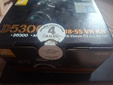 Nikon D5300 Reflex Digitale + Obiettivo 18-55mm – aperta solo per fare foto