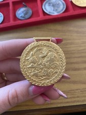 DISNEY MEDAL DUCK OPERATION