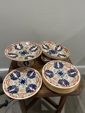 Wedgwood Victorian Creamware Chrysanthemum Dinner & Tea Service Set