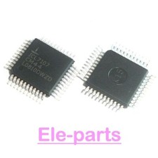 2 PZ ICL7107CM44 QFP-44