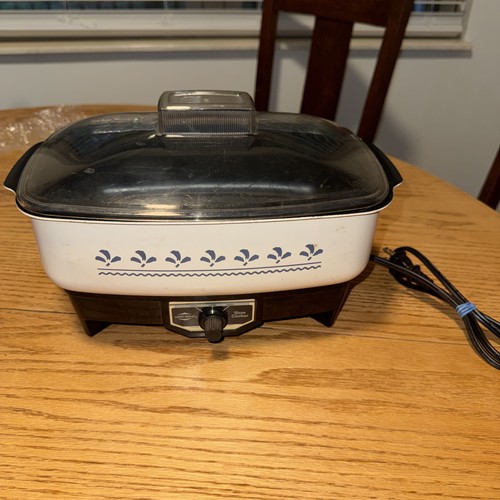 Vintage west bend - bend, cooker