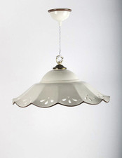 Coppia Di Lampadari Traforati In Ceramica Decorati A Mano.