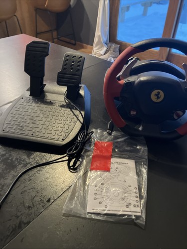 Thrustmaster 4460105 ferrari - thrustmaster,