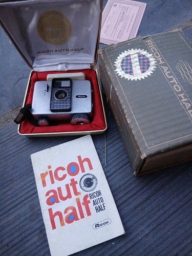 Fotocamera ricoh auto half - auto,