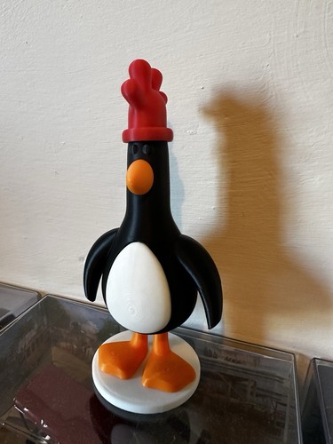 Feathers mcgraw style figure - feathers,
