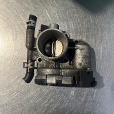 24420536 CORPO FARFALLATO VALVOLA A FARFALLA USATO BOSCH OPEL CORSA C 1.2 (2000