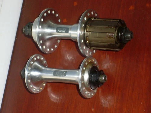 Coppia mozzi shimano - shimano, anteriori