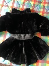 pelliccia vera nera di montone