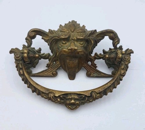 Antica maniglia cassetto