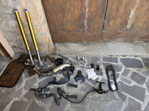 Ricambi aprilia dorsoduro 750 - ricambi,