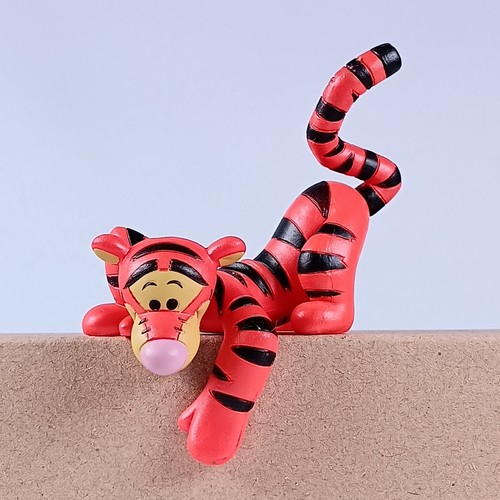 Winnie the pooh - &, tigger
