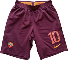 totti roma shorts player issue