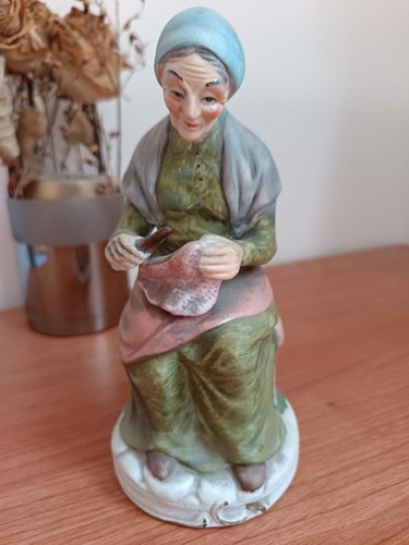 Statuetta figurine porcellana - statuetta,
