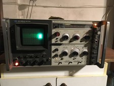 HP 141T + 8555A RF SEC + 8552B IF OSCILLOSCOPIO ANALIZZATORE DI SPETTRO VINTAGE