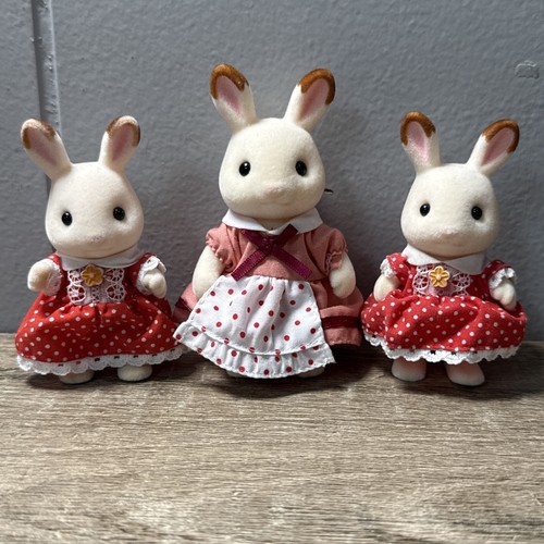 Sylvanian families calico - families,