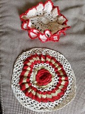 Vintage 3D Hand Crocheted