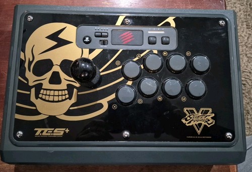 Mad catz tes street fighter - mad,
