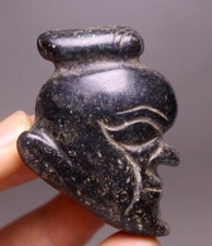 Ciondolo amuleto testa di