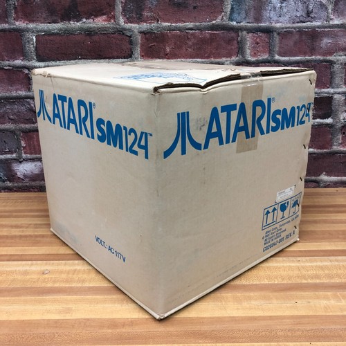 Atari sm124 monchrome crt - monchrome,