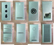 COMPONENTI PRESA BTICINO AXOLUTE TECH GRIGIO HC4180 HC4002 HC4027 HC4004 HC4005