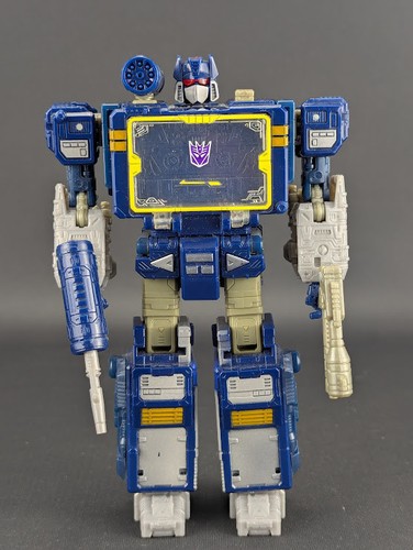 Transformers netflix soundwave - transformers,