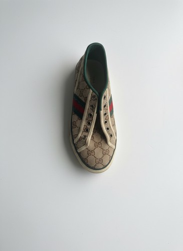 Gucci shoes lace and needs - gucci,