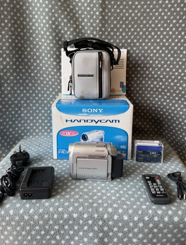 Sony handycam dcr hc20e - sony,