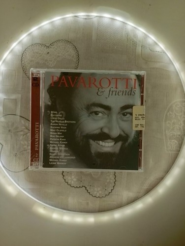Pavarotti friends - -,