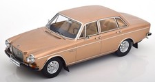 1:18 Triple 9 Volvo 164