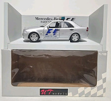 UT MODELS 1/18 26105 MERCEDES BENZ CLASSE C AMG MEDICAL CAR F1 1997 VEDI DESCRIZIONE.