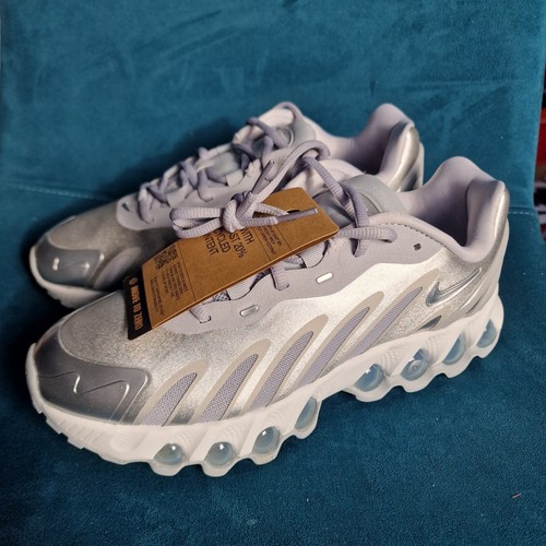 Nuovissime scarpe - , da
