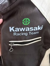 + Nuova giacca in pelle sportiva con logo Kawasaki